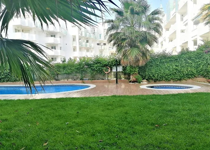 2197 Royal Marine Apartmán